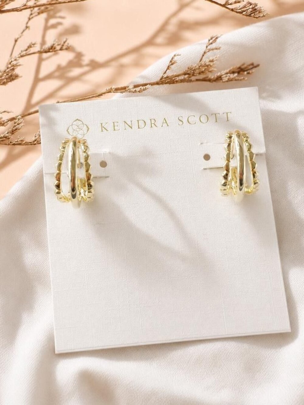 Kendra Scott Quinn Gold Huggie Earrings